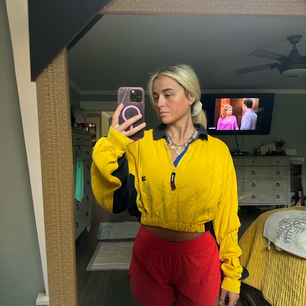 Tommy Hilfiger synched quarter zip